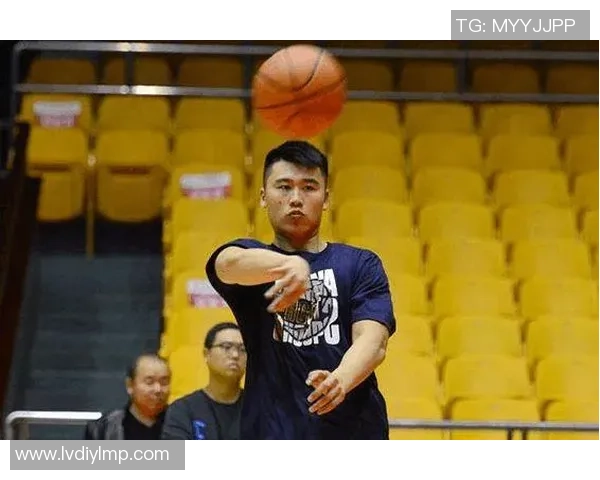 贾诚：在时代洪流中探索自我与梦想的旅程